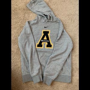 Women’s Nike sweatshirt Appalachian
